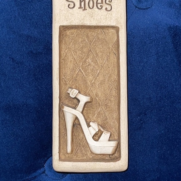 COPY - RK Productions Hand Cast Stone Wall Plate - Picture 12 of 16